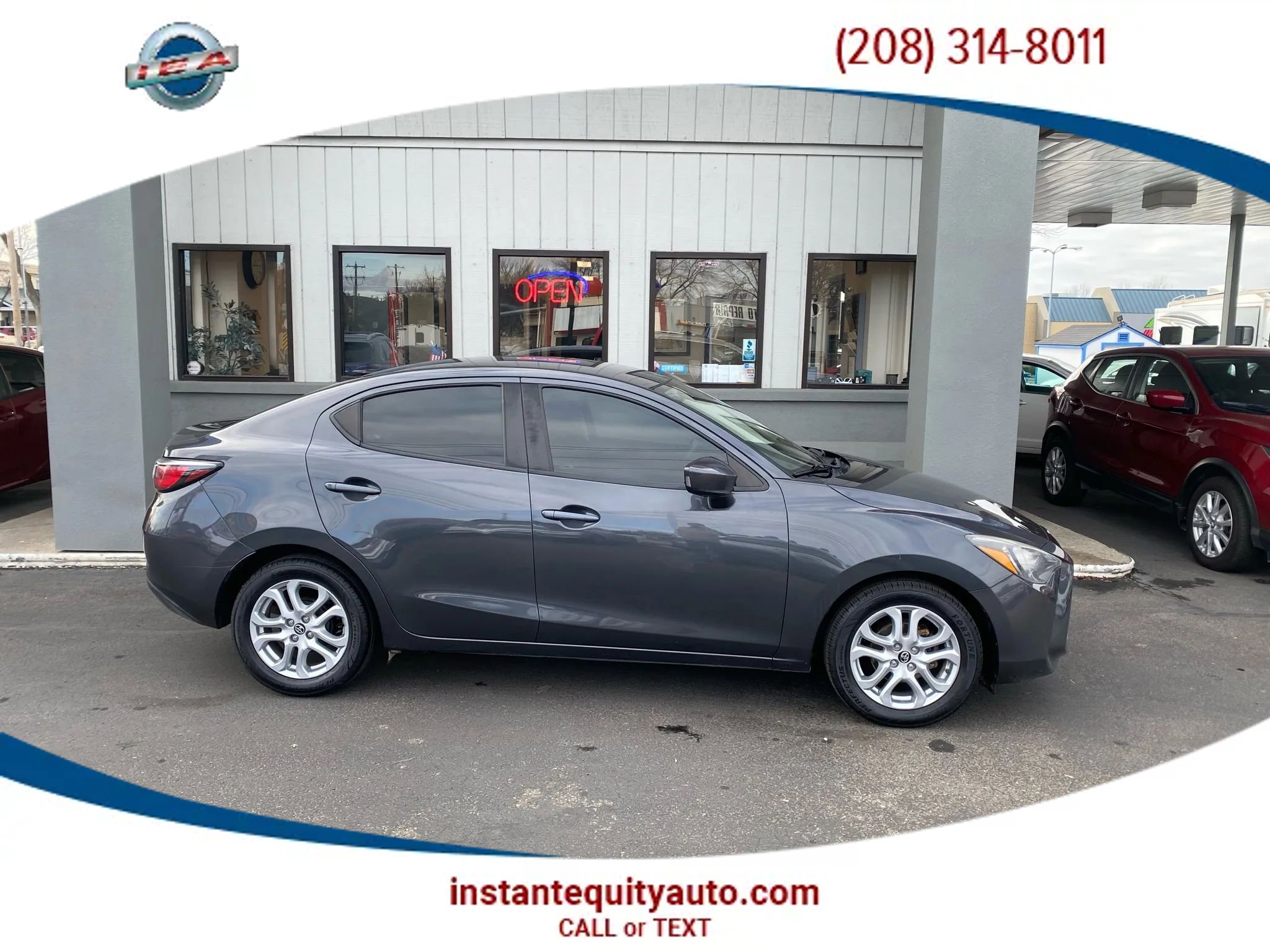 Used 2017 Toyota Yaris iA image 1