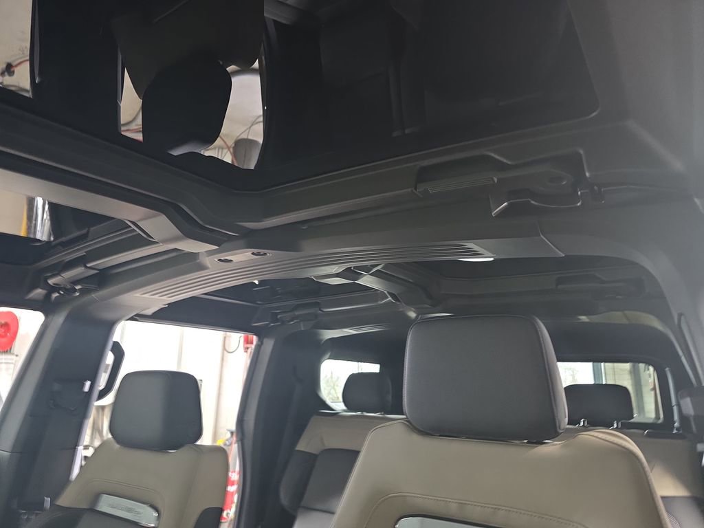 New 2026 GMC Hummer EV SUV w/ LPO, Dark Essentials Package image 30