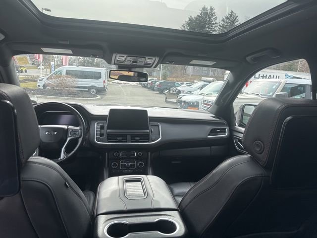 Used 2023 Chevrolet Suburban RST w/ Sport Performance Package image 22