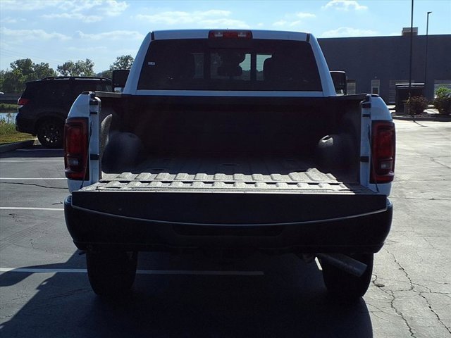 New 2026 RAM 3500 Tradesman image 17