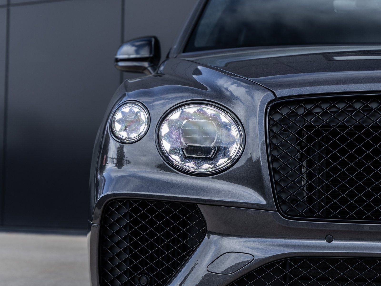 Used 2022 Bentley Bentayga image 17