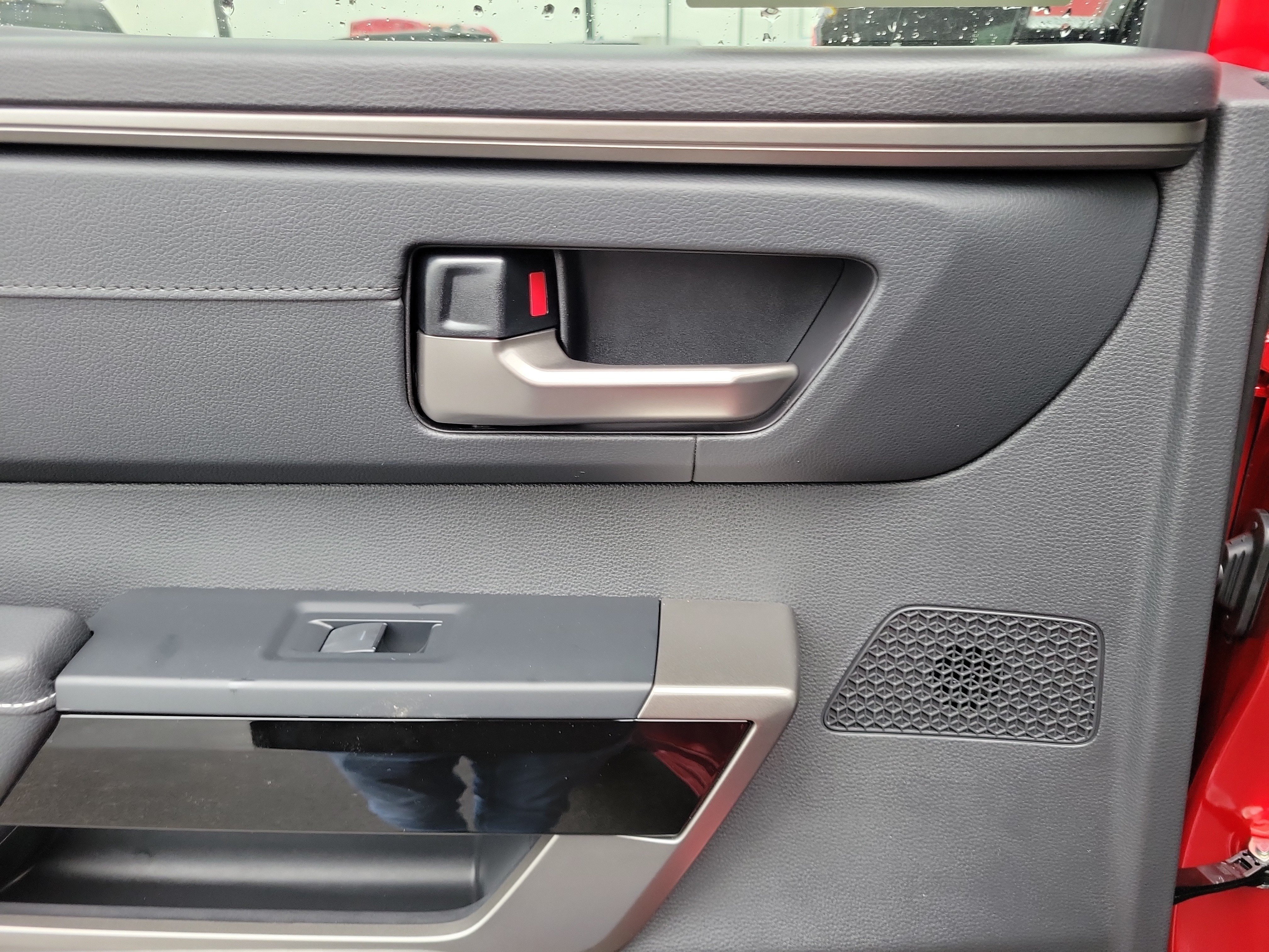 New 2026 Toyota Tundra Limited AWD/4WD image 12