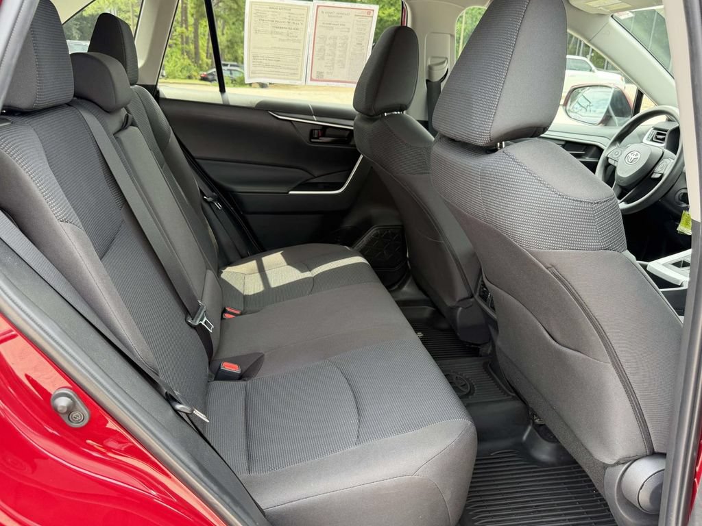 Certified 2023 Toyota RAV4 LE AWD/4WD image 13