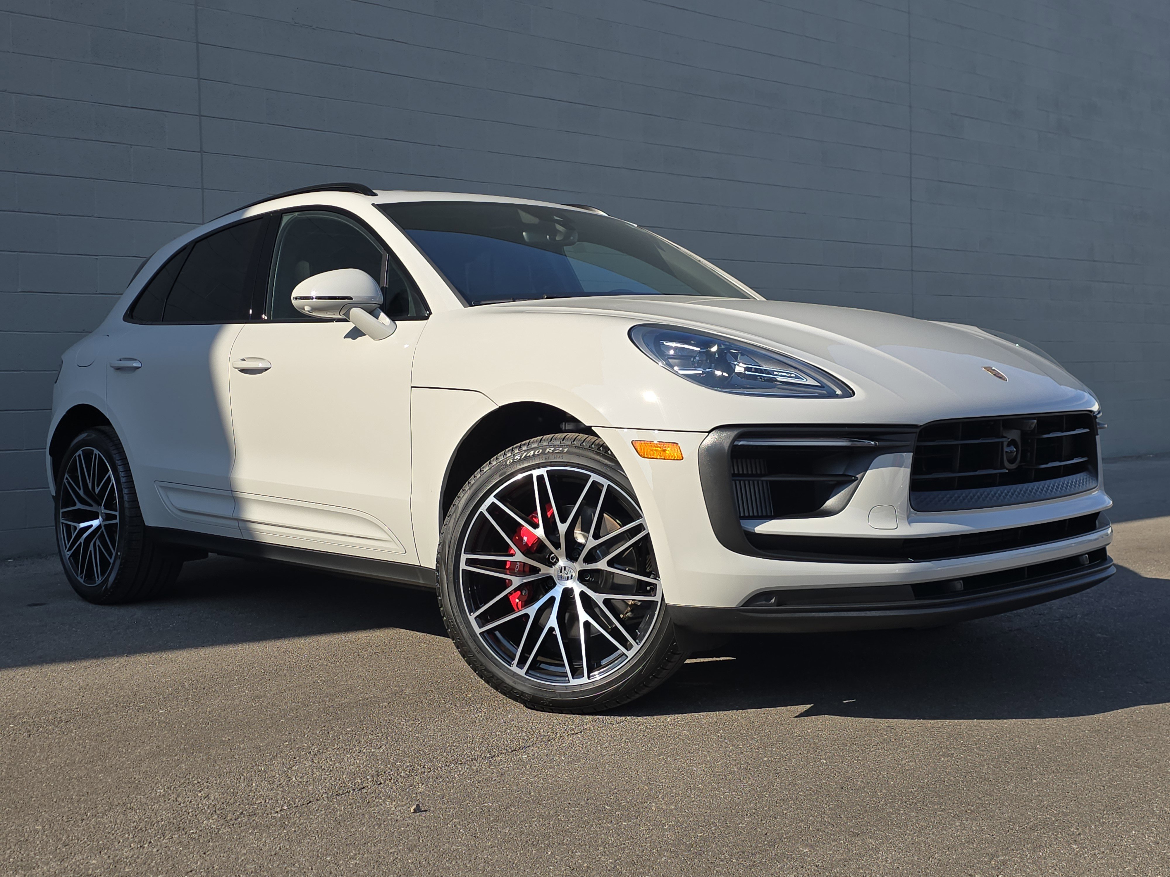 New 2026 Porsche Macan S image 7