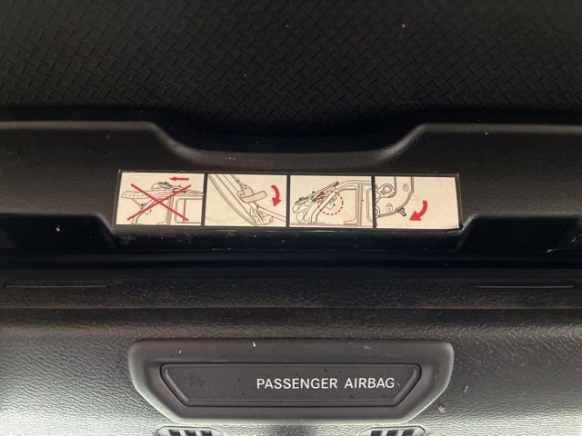 Used 2020 Jeep Wrangler Sport image 33