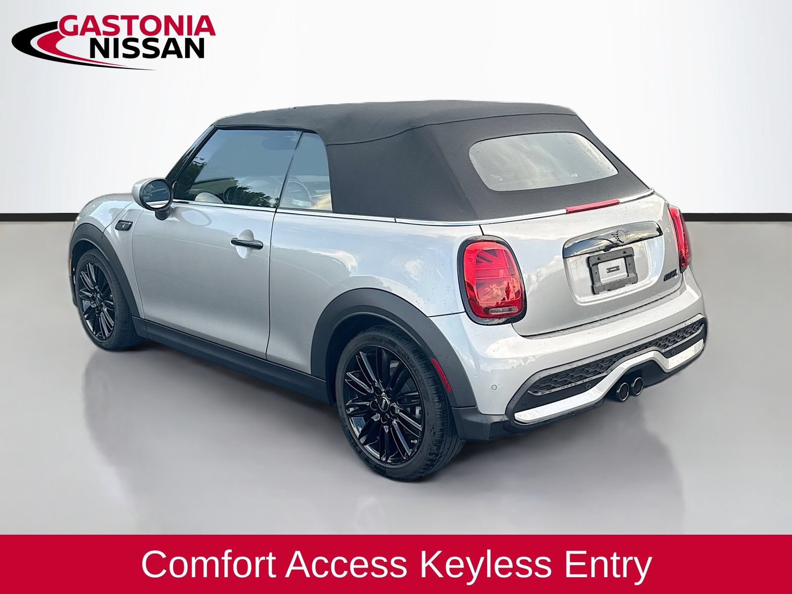 Used 2024 MINI Cooper S w/ Signature Upholstery Package FWD image 6