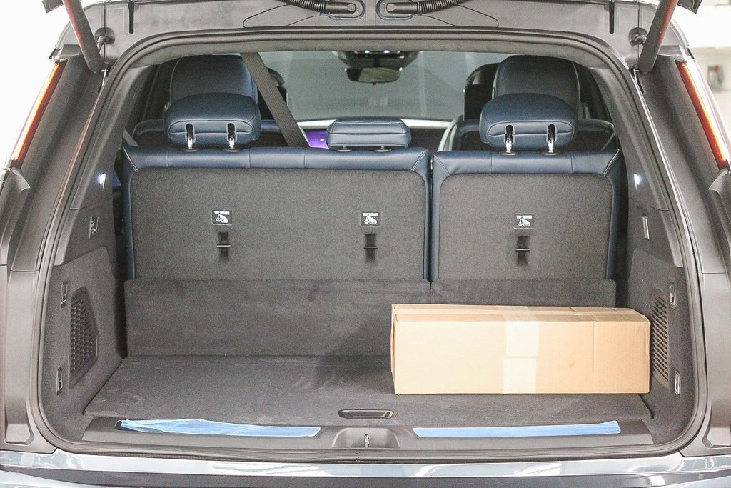 New 2026 Cadillac Escalade IQ Sport 2 image 29