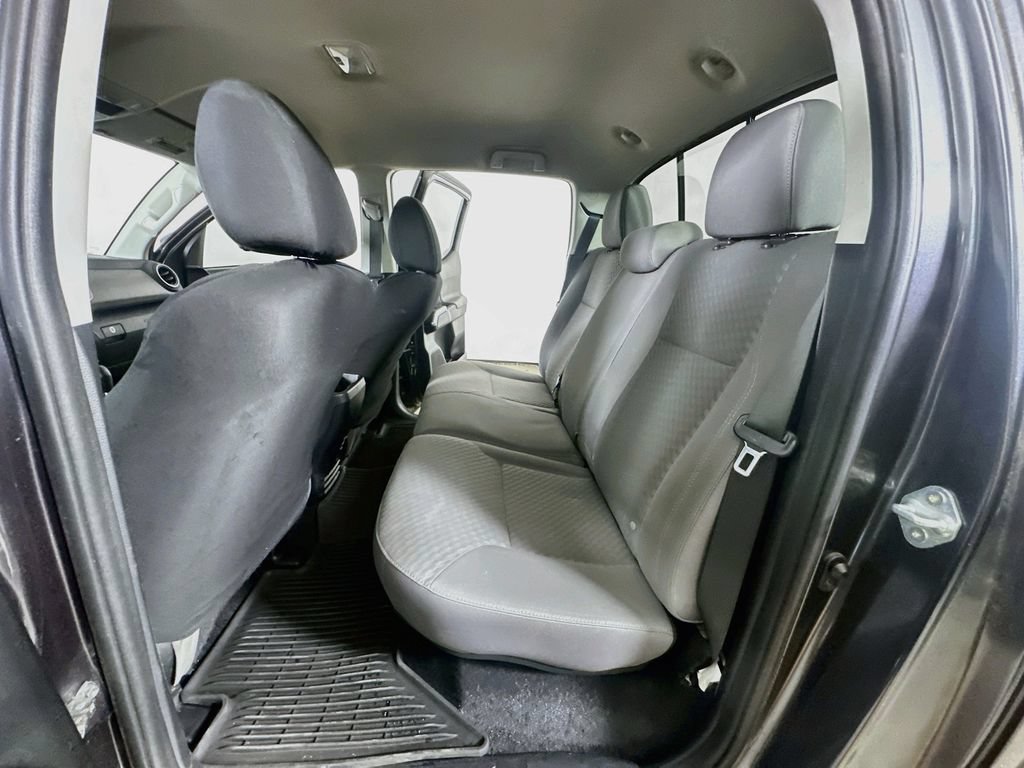 Used 2021 Toyota Tacoma SR5 RWD image 15