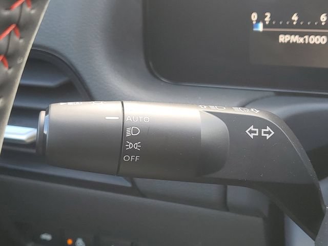 New 2026 Nissan Sentra SR w/ SR Premium Package FWD image 11