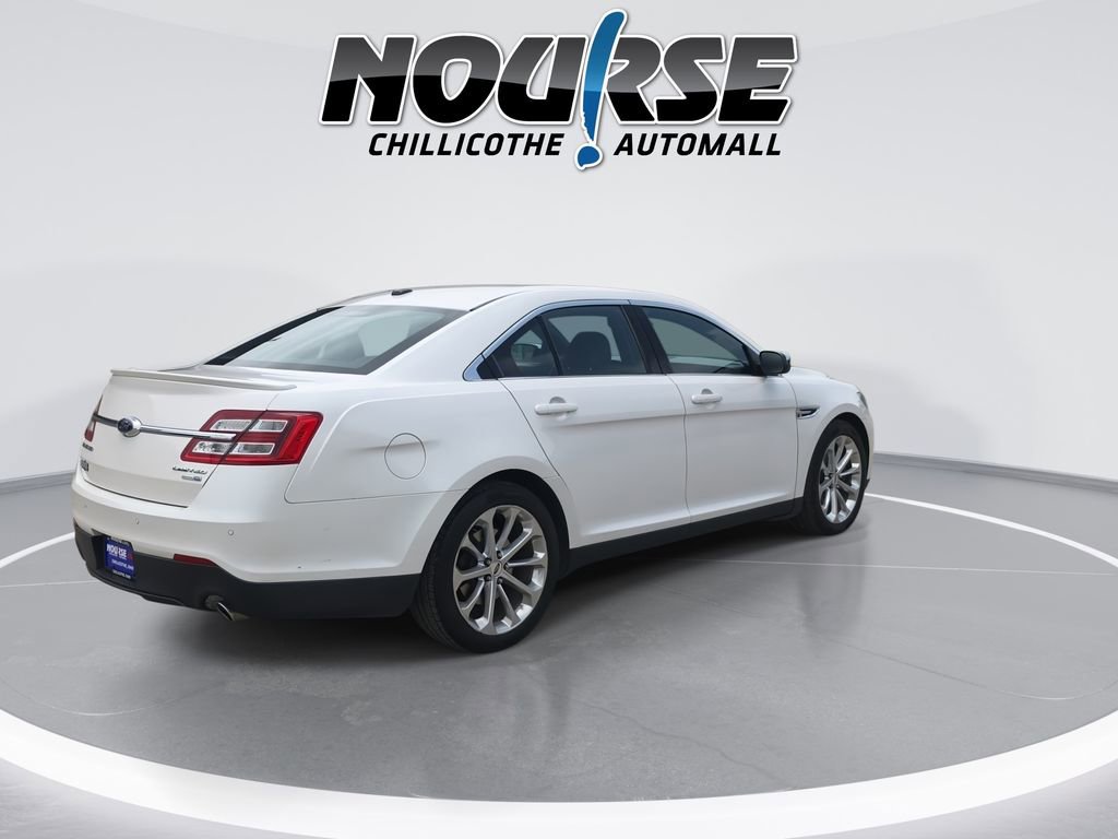 Used 2018 Ford Taurus Limited AWD/4WD image 8