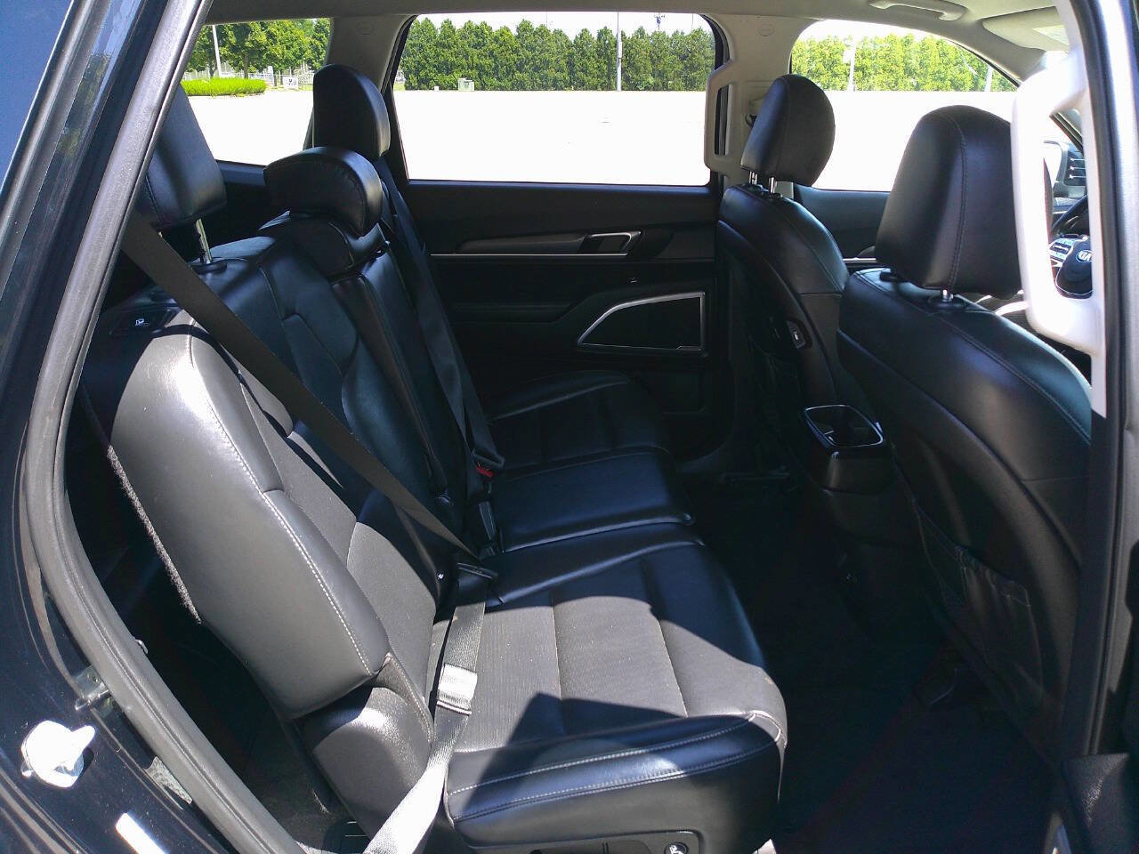 Used 2021 Kia Telluride LX image 19