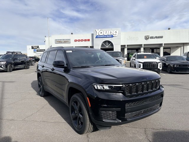 New 2025 Jeep Grand Cherokee L Altitude