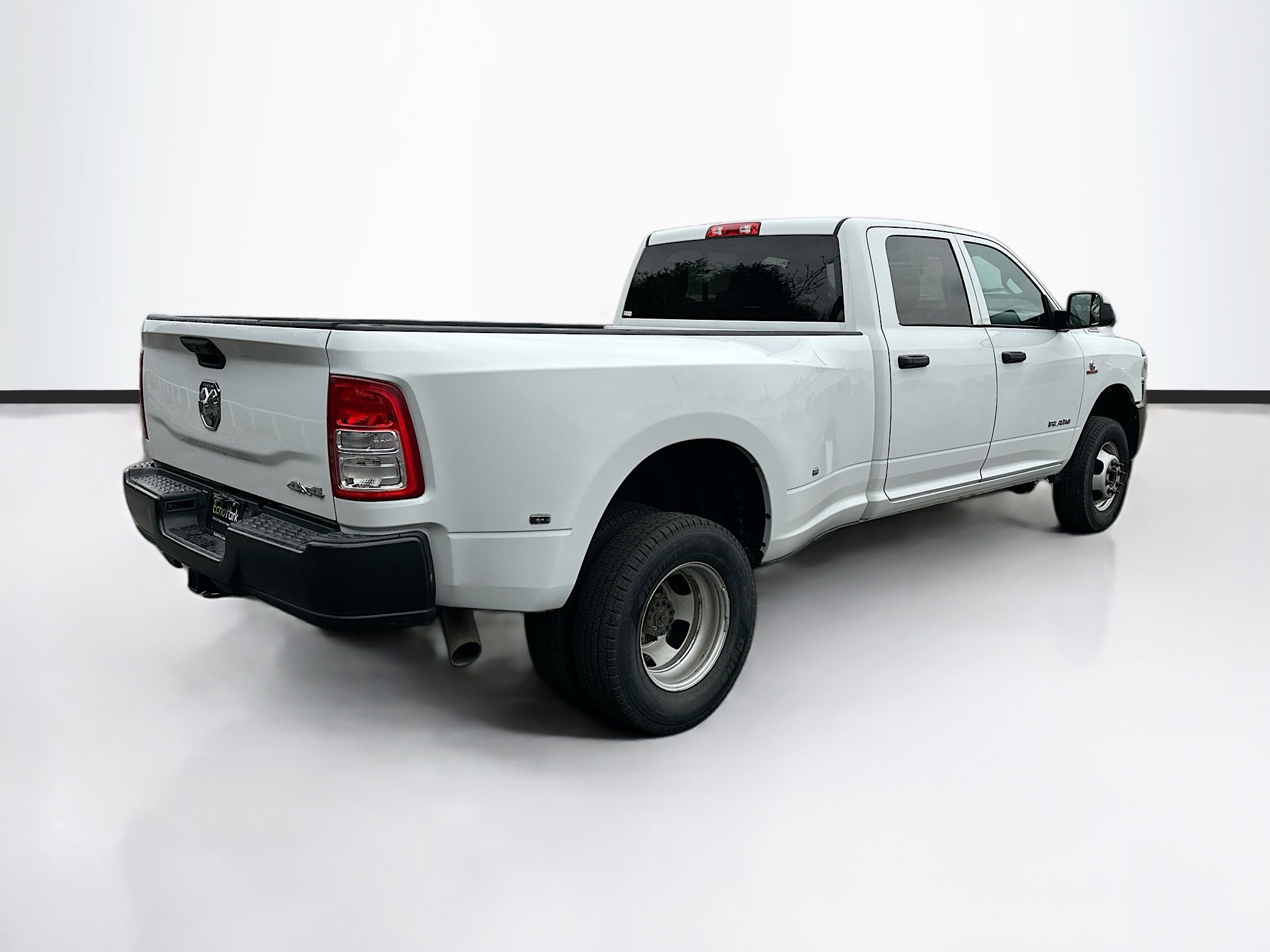Used 2022 RAM 3500 Tradesman AWD/4WD image 9