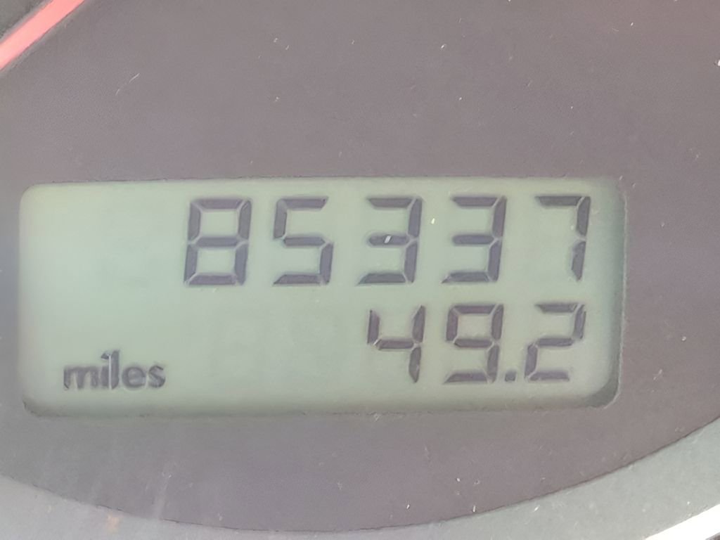 Used 2004 Volkswagen R32 image 24