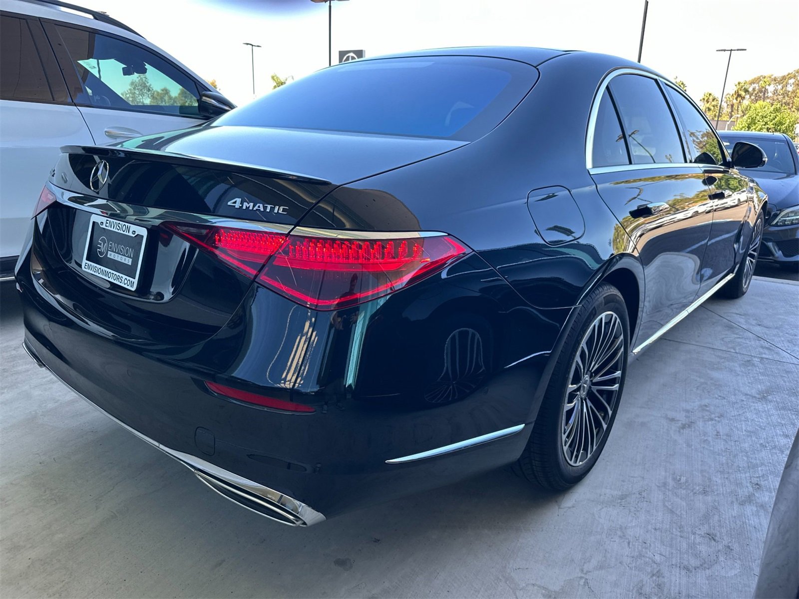 New 2024 Mercedes-Benz S 580e 4MATIC Sedan image 3
