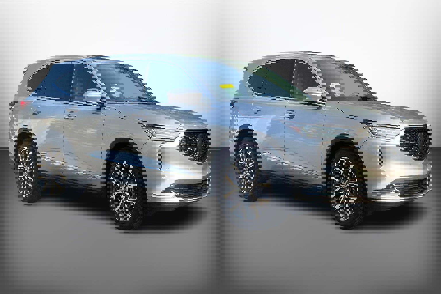 Used 2023 Acura MDX SH-AWD w/ Technology Package image 3