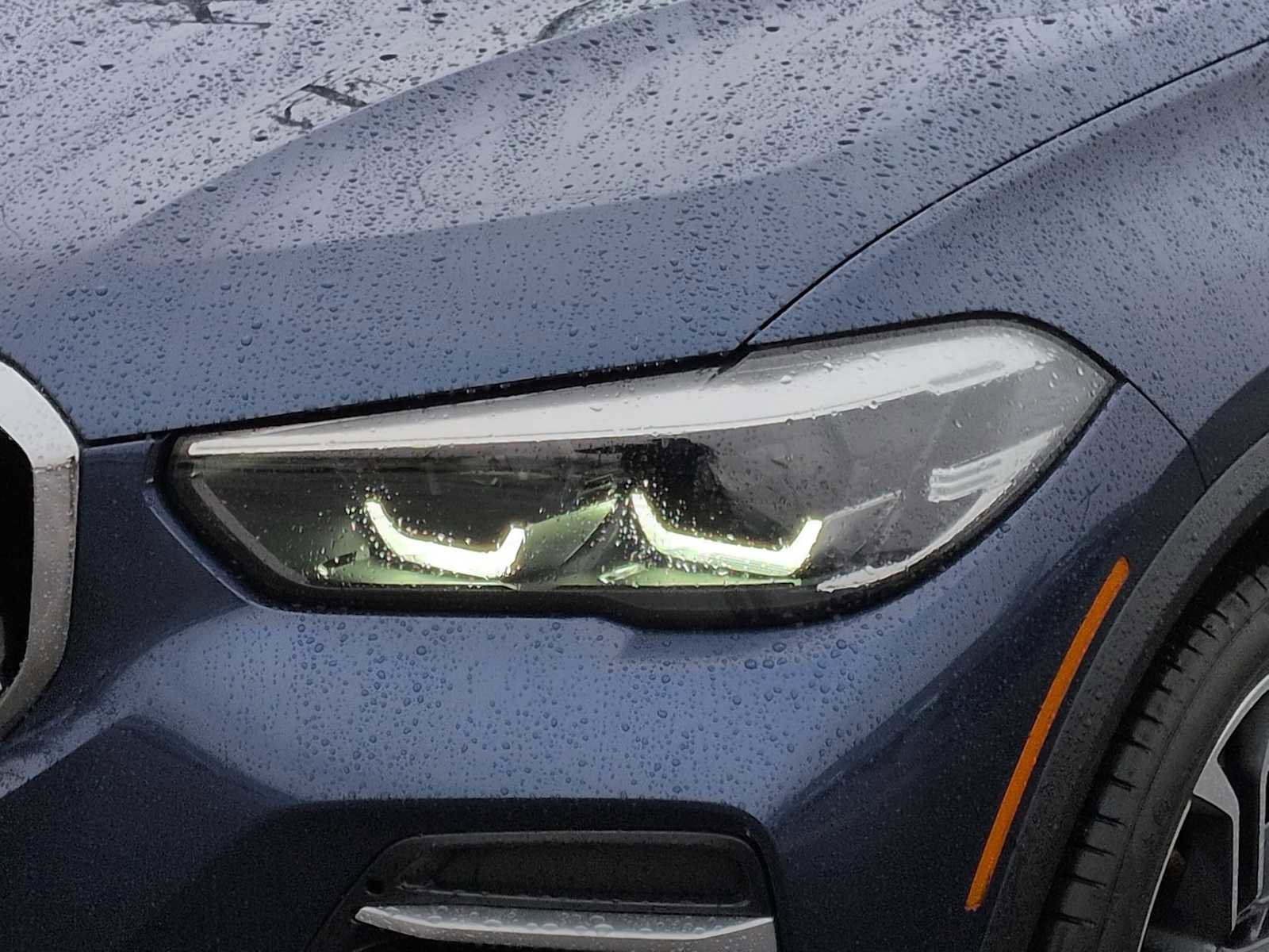 Certified 2022 BMW X5 xDrive40i w/ Parking Assistance Package image 11