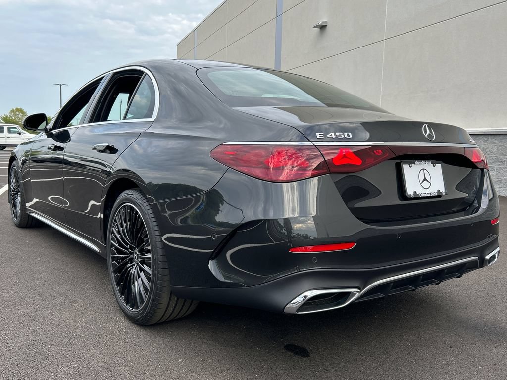 New 2026 Mercedes-Benz E 450 4MATIC Sedan image 5