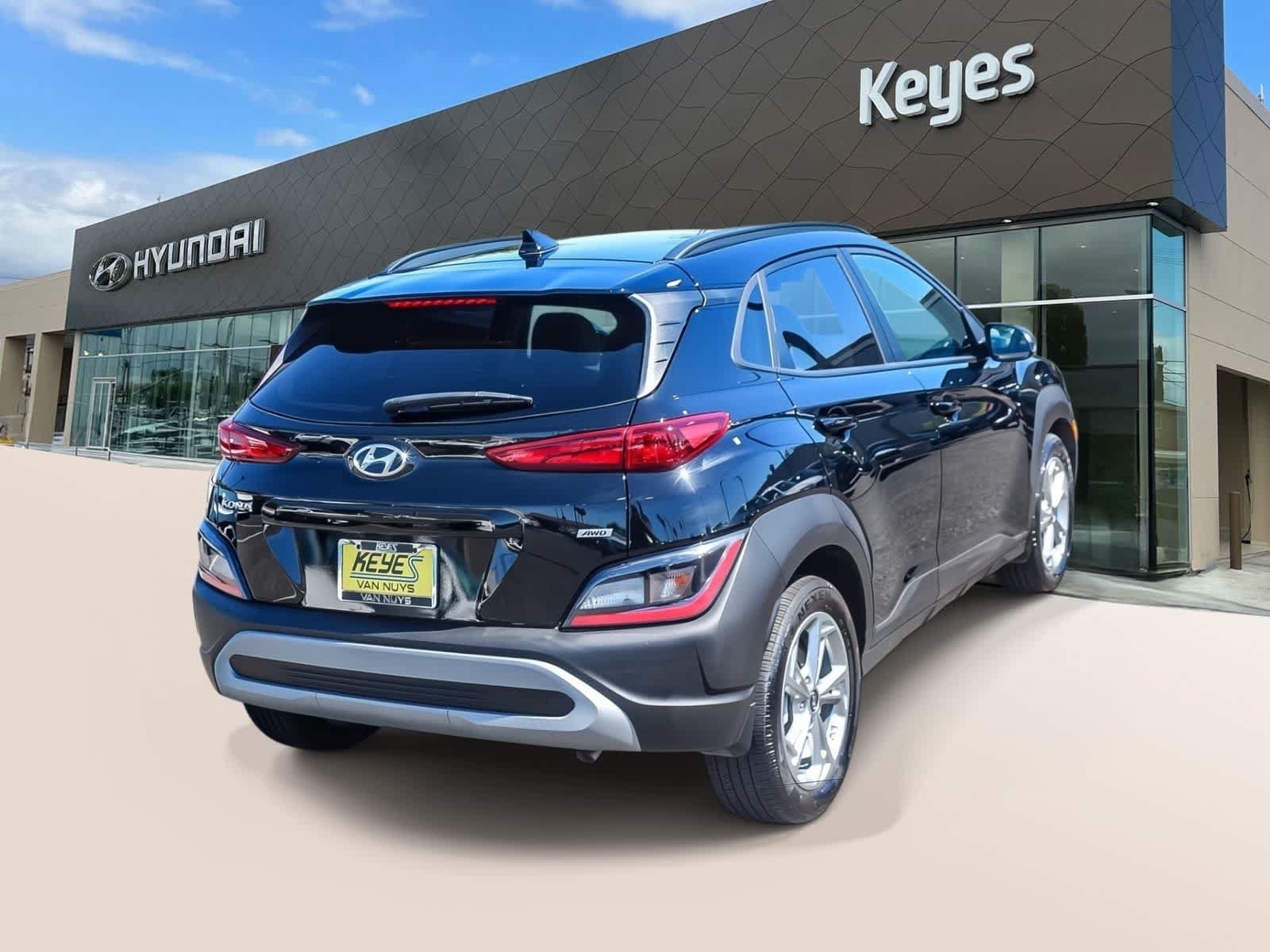 Certified 2023 Hyundai Kona SEL w/ Cargo Package AWD/4WD image 4