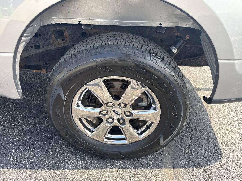 Used 2020 Ford F150 XLT w/ Equipment Group 302A Luxury image 14