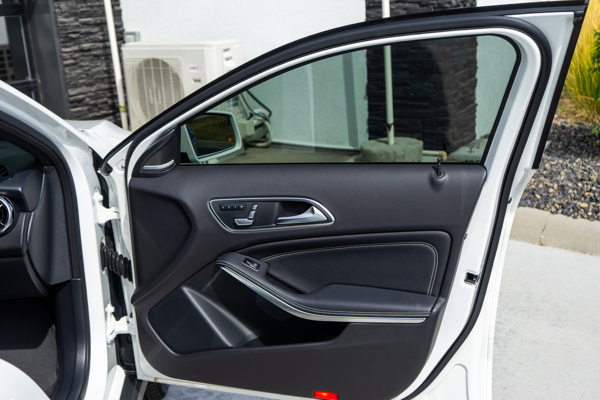 Used 2019 Mercedes-Benz GLA 250 4MATIC image 43