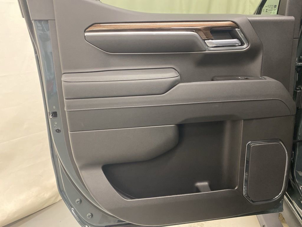 New 2026 Chevrolet Silverado 1500 LT Trail Boss w/ Safety Package image 12