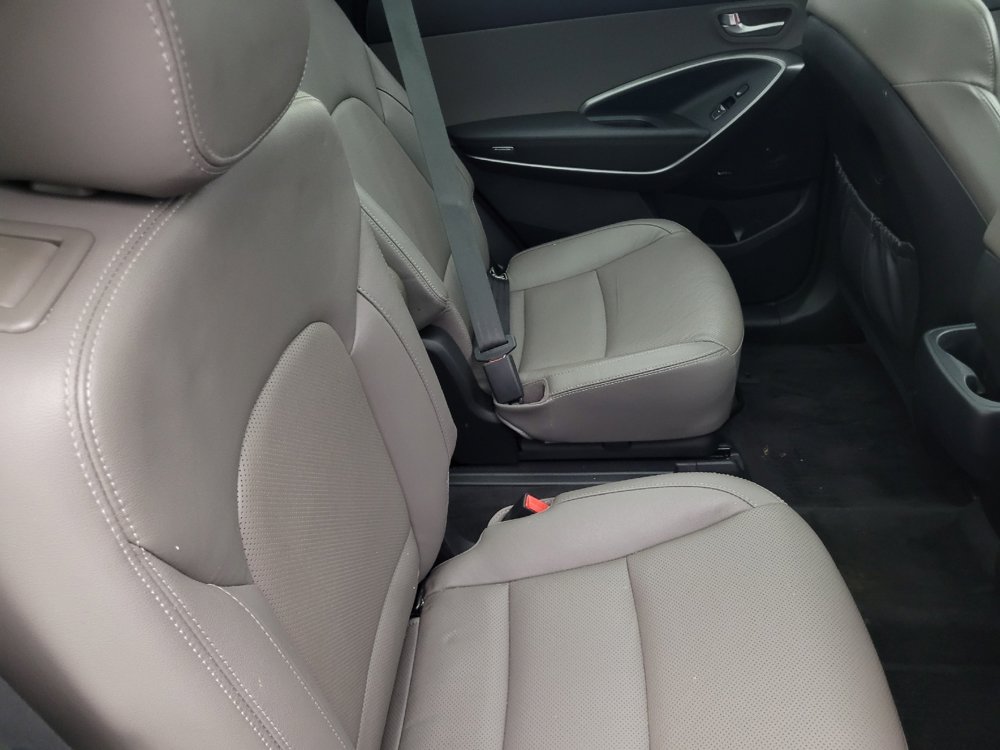 Used 2018 Hyundai Santa Fe Limited w/ Cargo Package FWD image 19