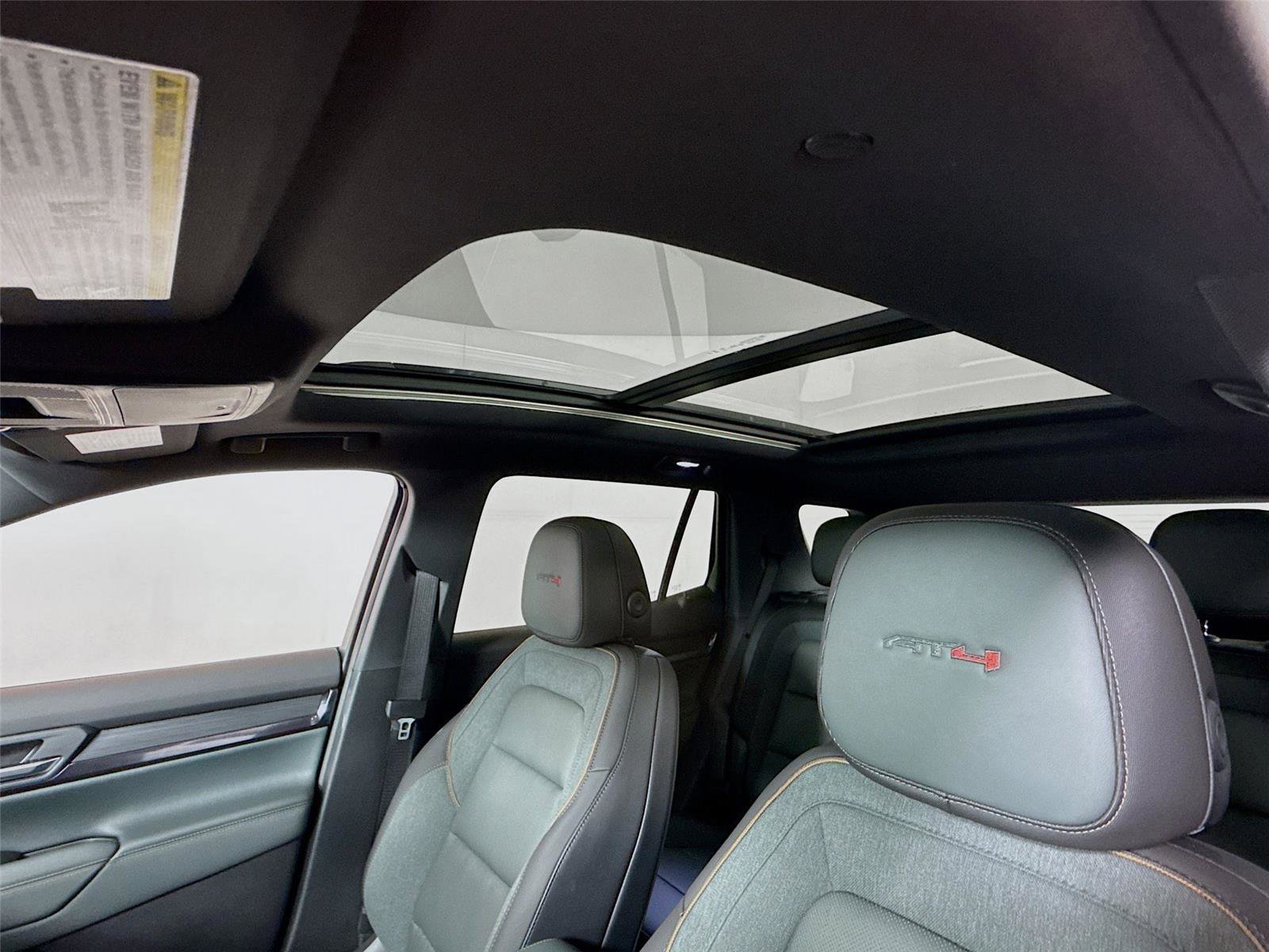 New 2026 GMC Terrain AT4 image 17