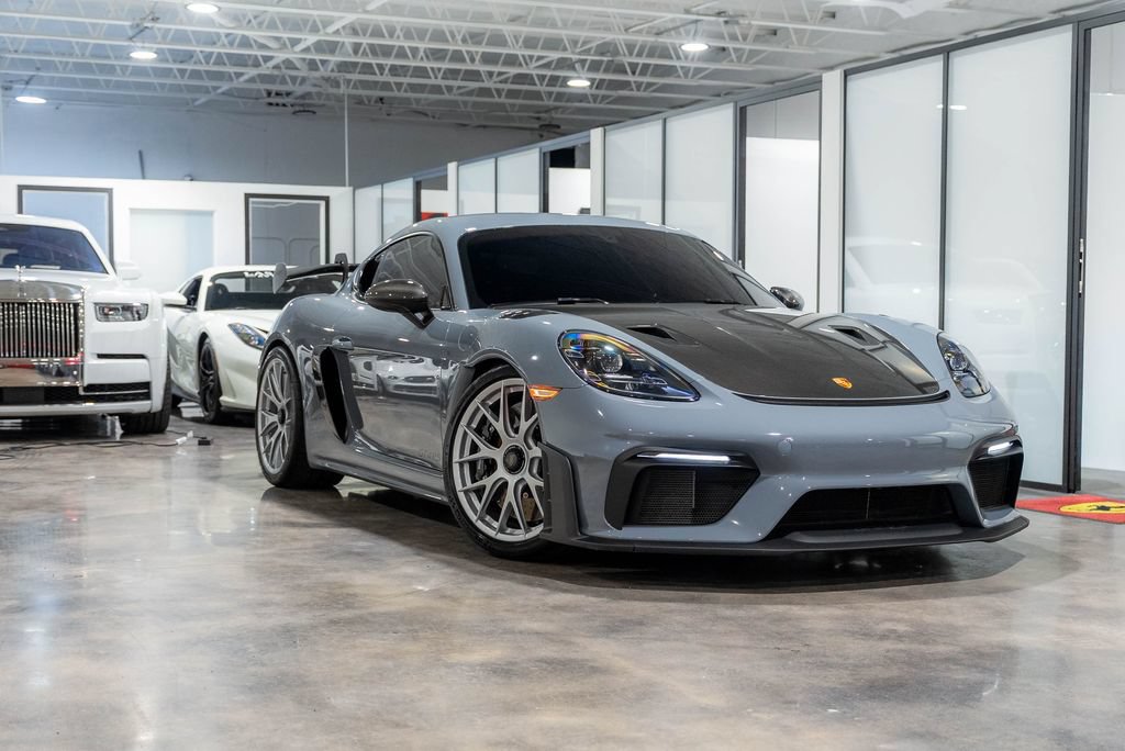 Used 2024 Porsche 718 Cayman GT4 RS RWD image 10