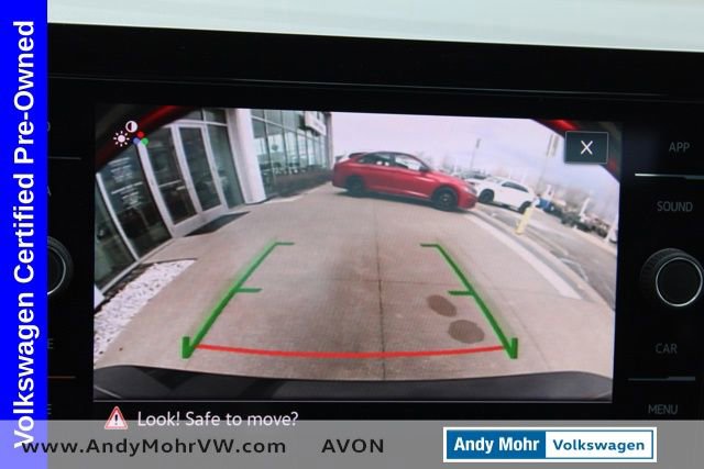 Used 2025 Volkswagen Jetta SE image 36