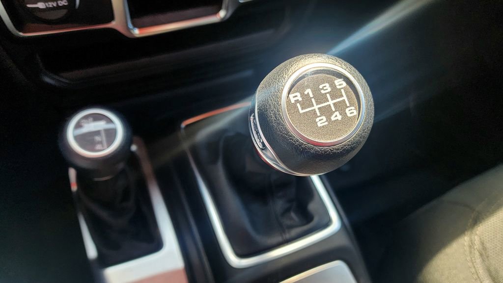 Used 2022 Jeep Gladiator Sport image 30