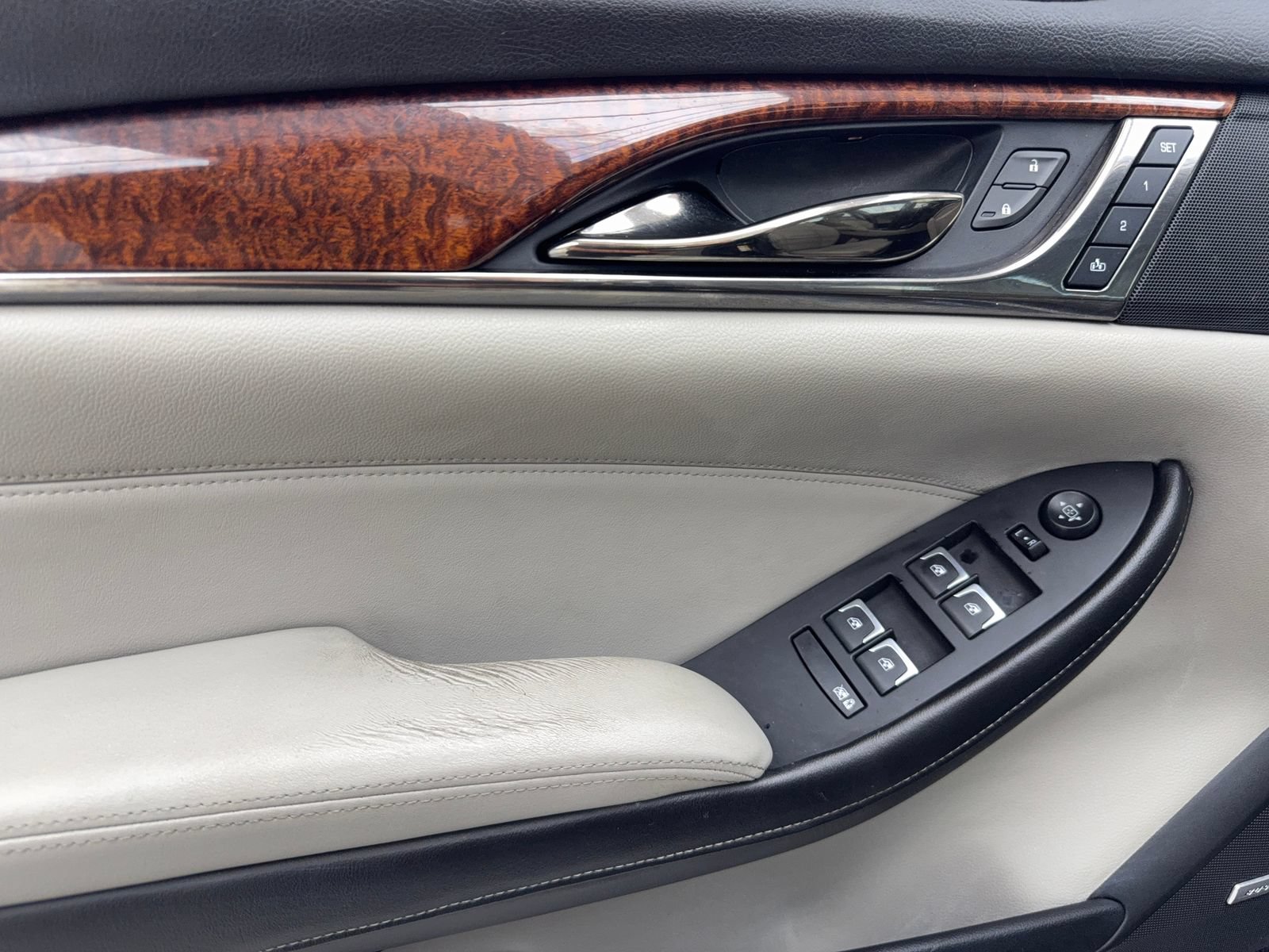 Used 2019 Cadillac CTS Sedan RWD image 33