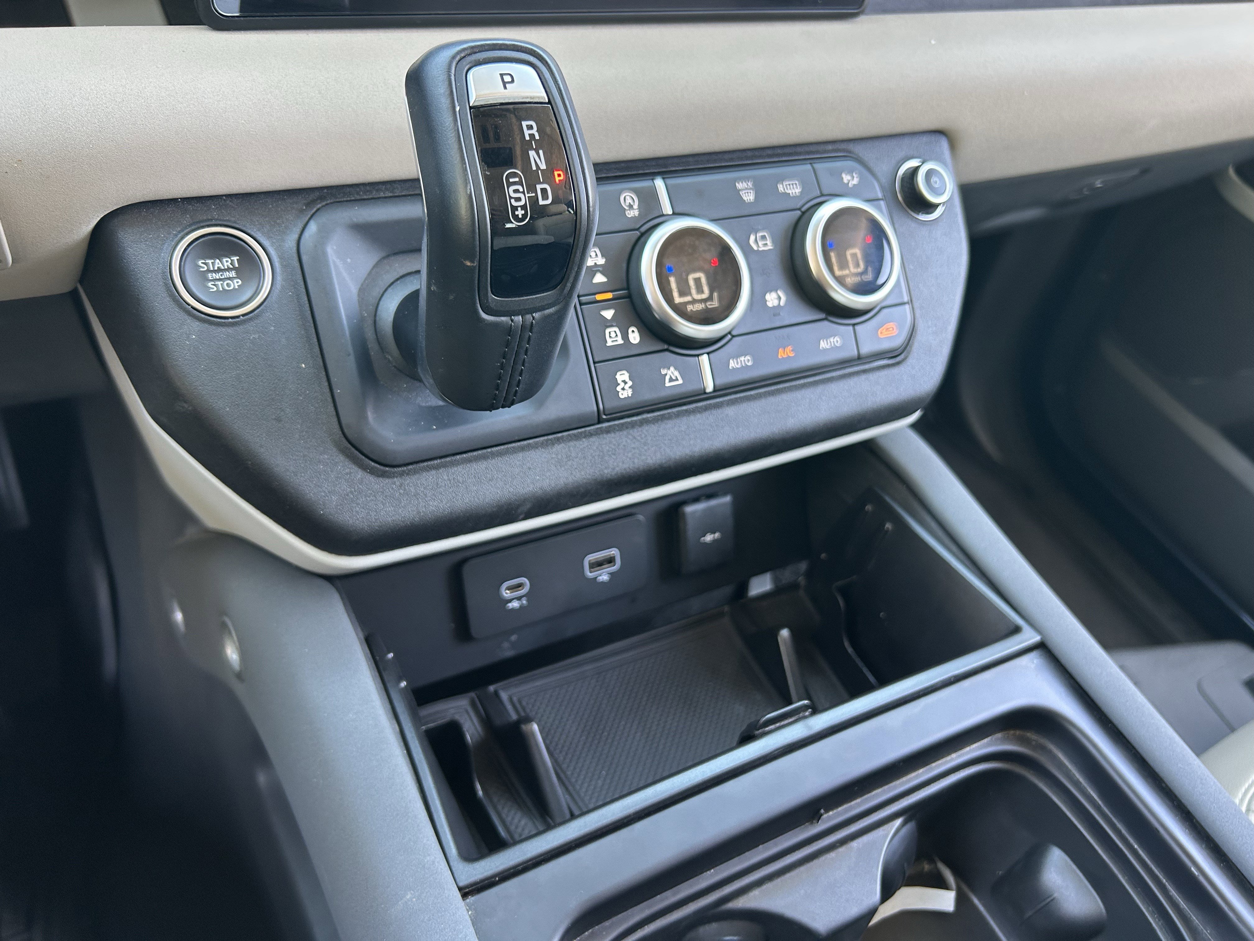 Used 2023 Land Rover Defender 110 S AWD/4WD image 23