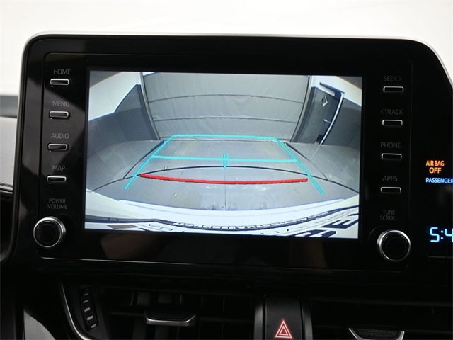 Used 2019 Toyota C-HR XLE image 4