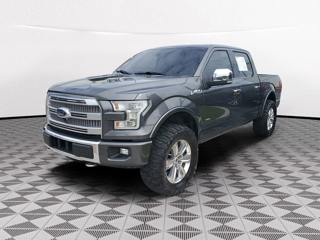 Used 2017 Ford F150 Platinum w/ Equipment Group 701A Luxury AWD/4WD image 3