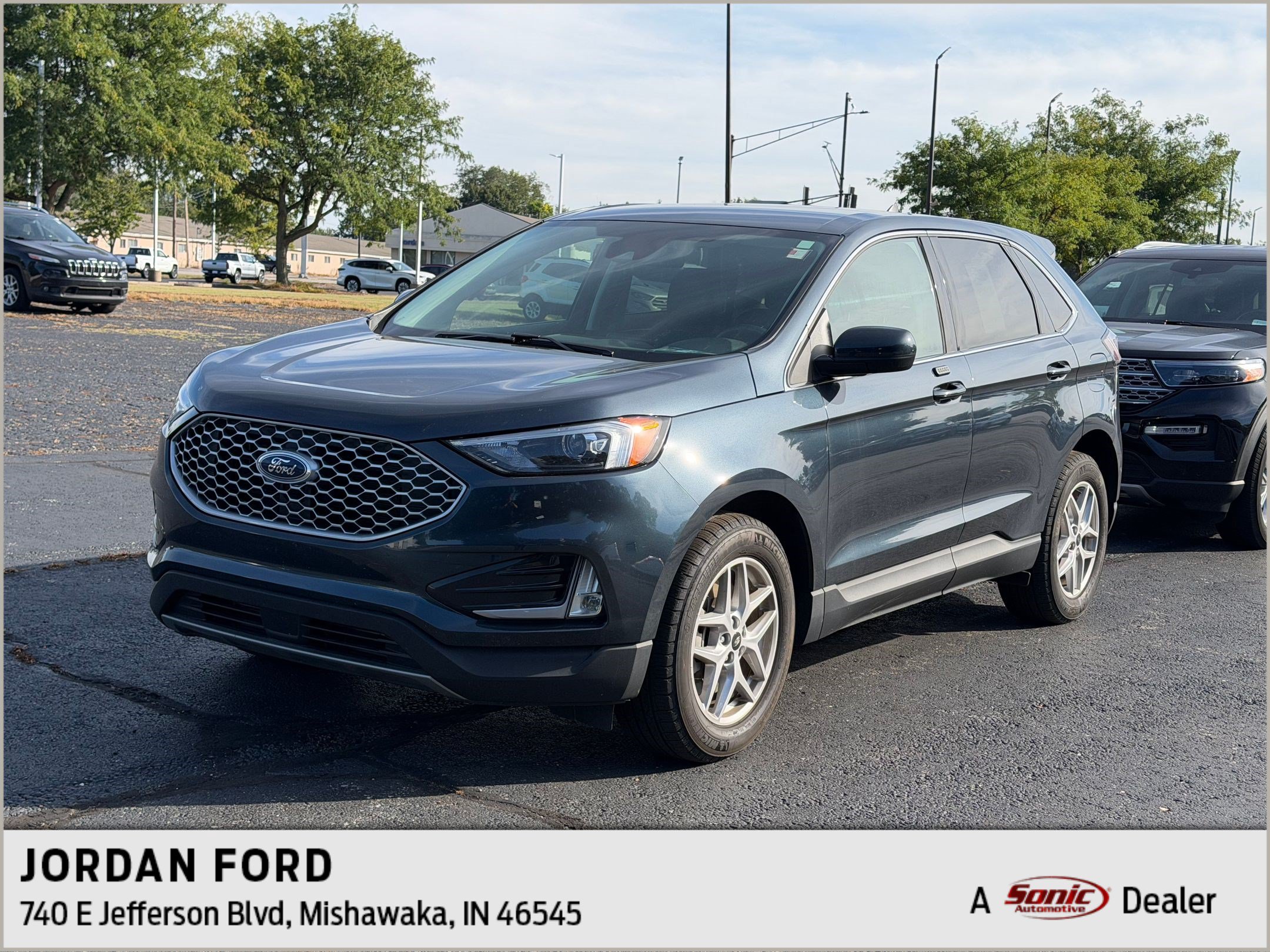 Used 2024 Ford Edge SEL w/ Convenience Package