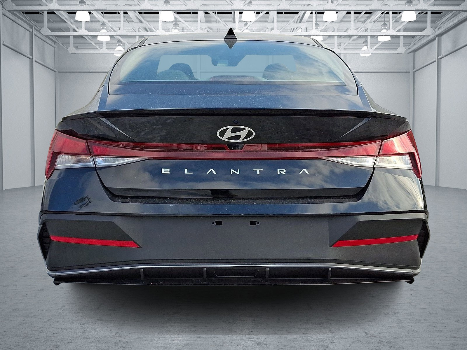 Certified 2025 Hyundai Elantra Sport image 5