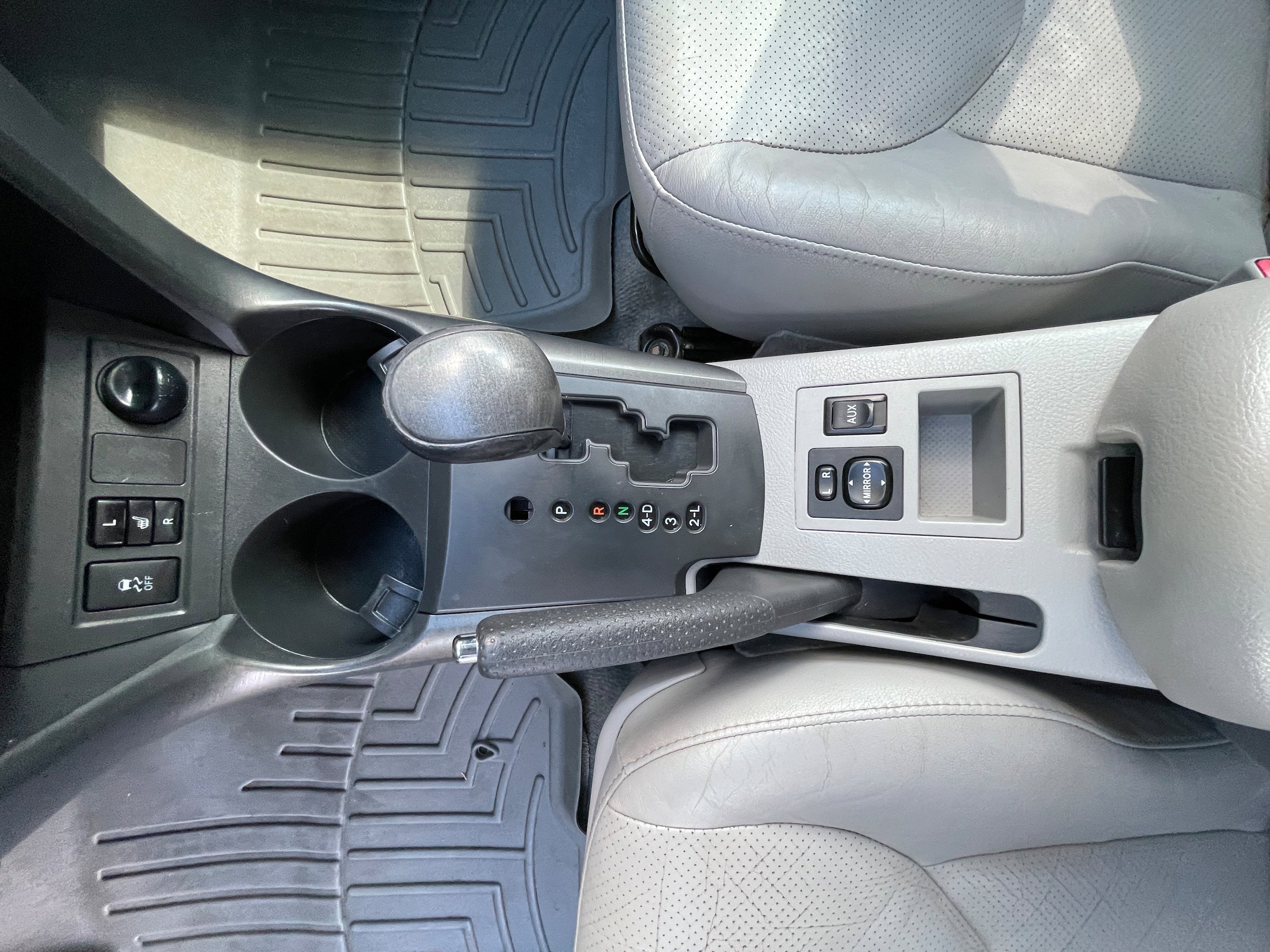 Used 2011 Toyota RAV4 Limited FWD image 22