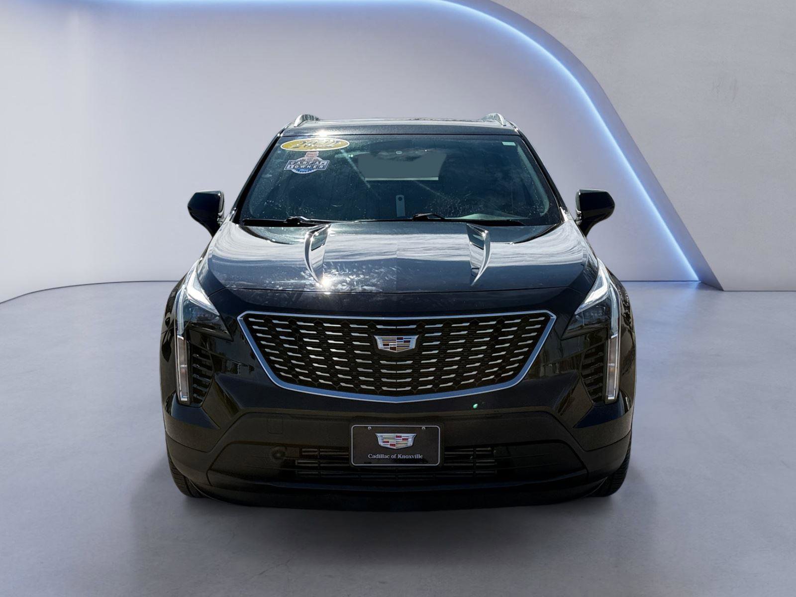 Used 2022 Cadillac XT4 Luxury w/ Cold Weather Package image 14