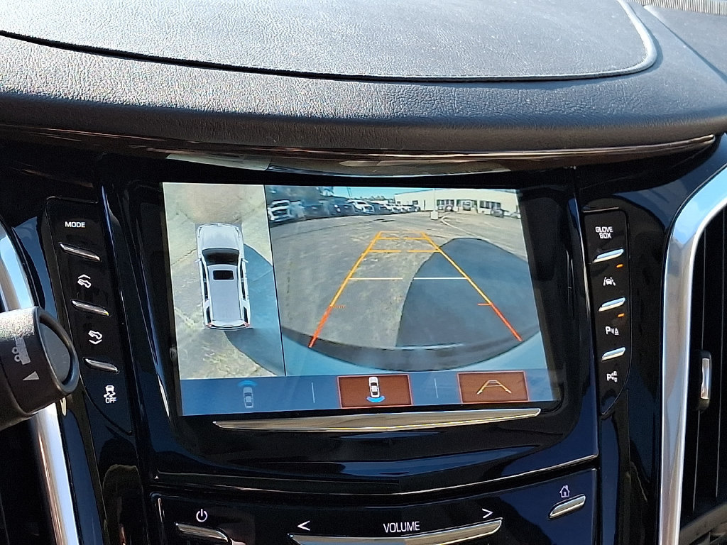 Used 2020 Cadillac Escalade Luxury AWD/4WD image 22
