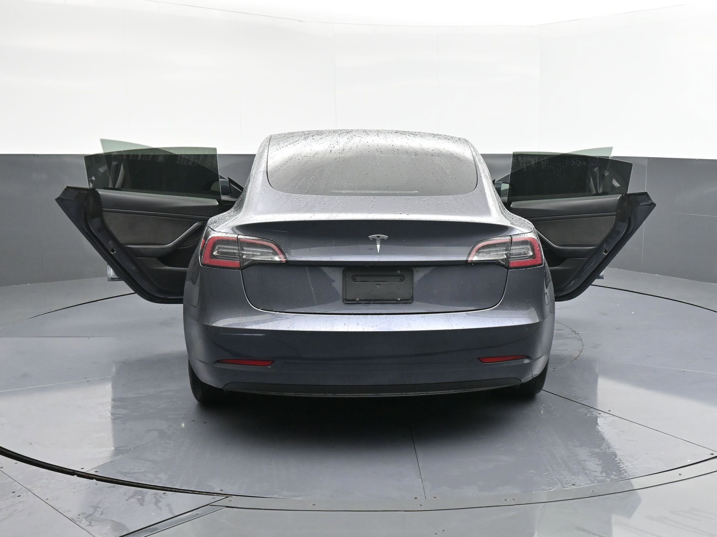 Used 2021 Tesla Model 3 Standard Range Plus image 42