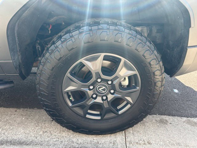 Used 2024 Lexus GX 550 AWD/4WD image 34