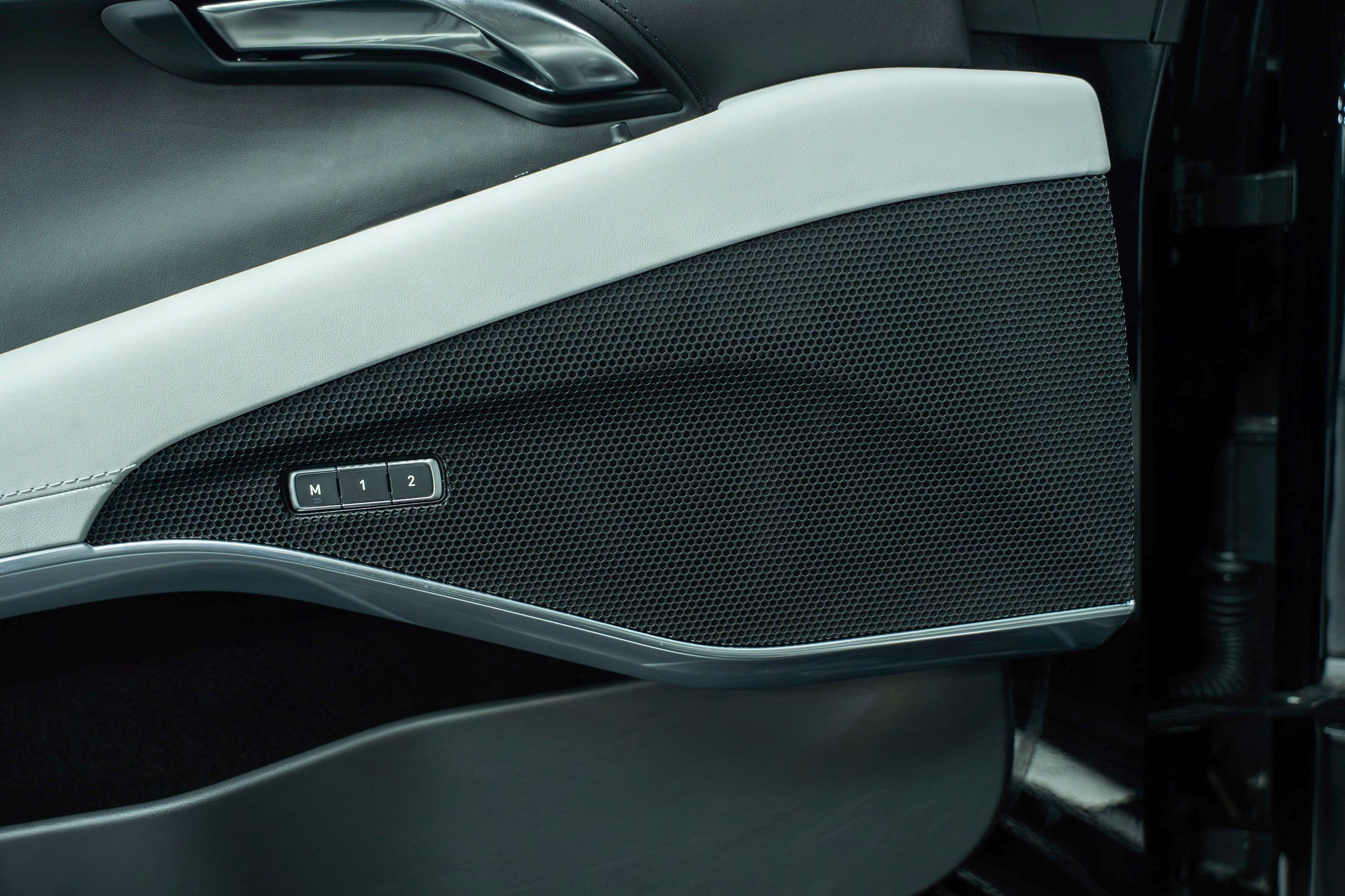 New 2025 Lotus Emira image 18