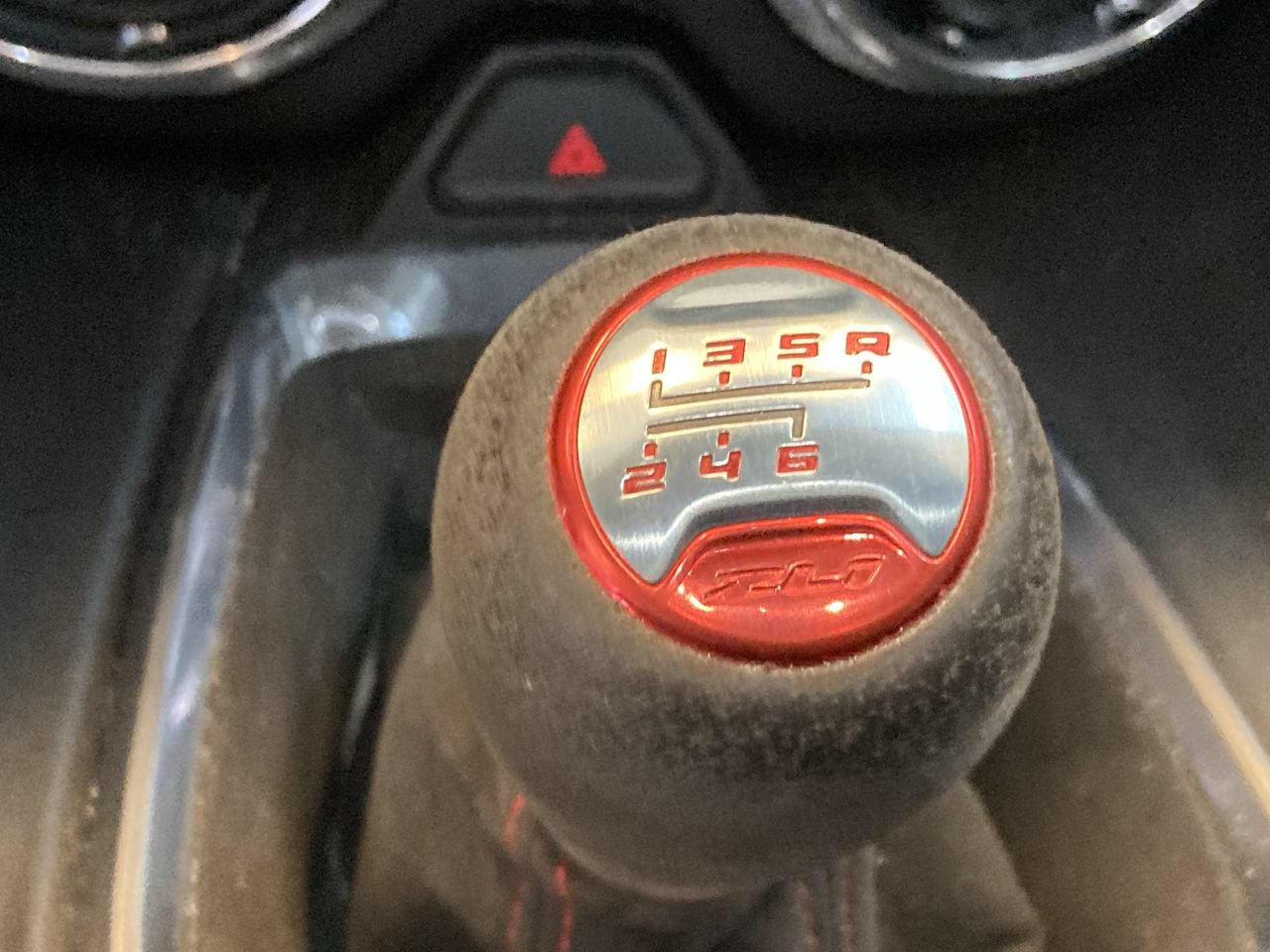 Used 2018 Chevrolet Camaro ZL1 RWD image 13