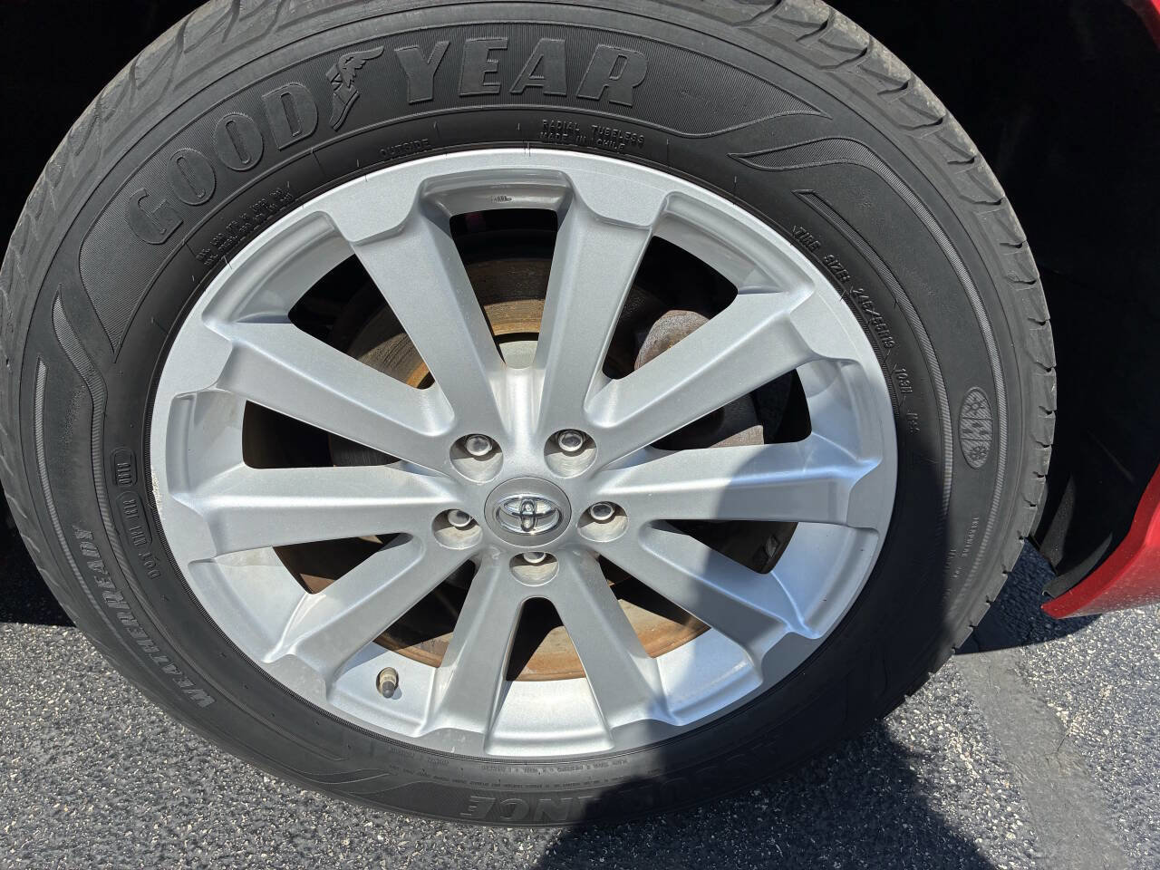 Used 2010 Toyota Venza image 27