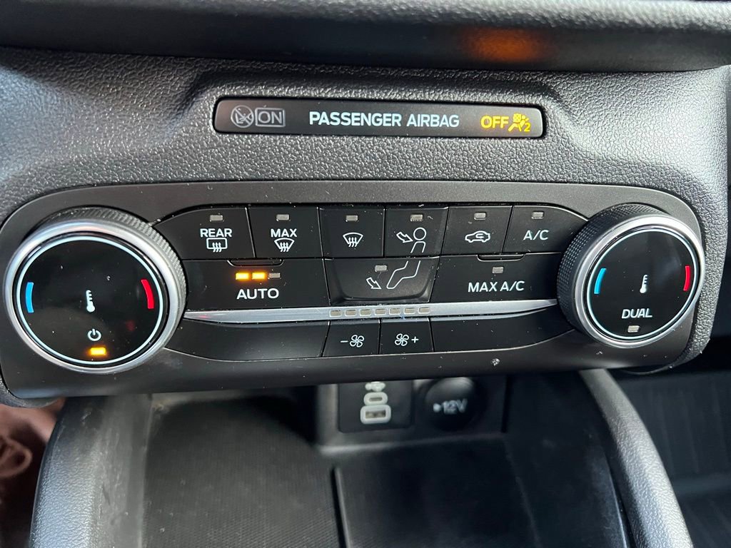 Used 2025 Ford Escape ST-Line image 31