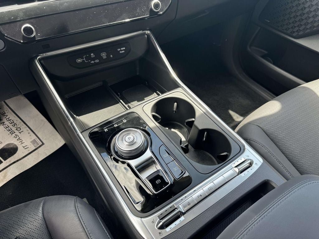 Certified 2025 Kia Carnival SX Prestige FWD image 18