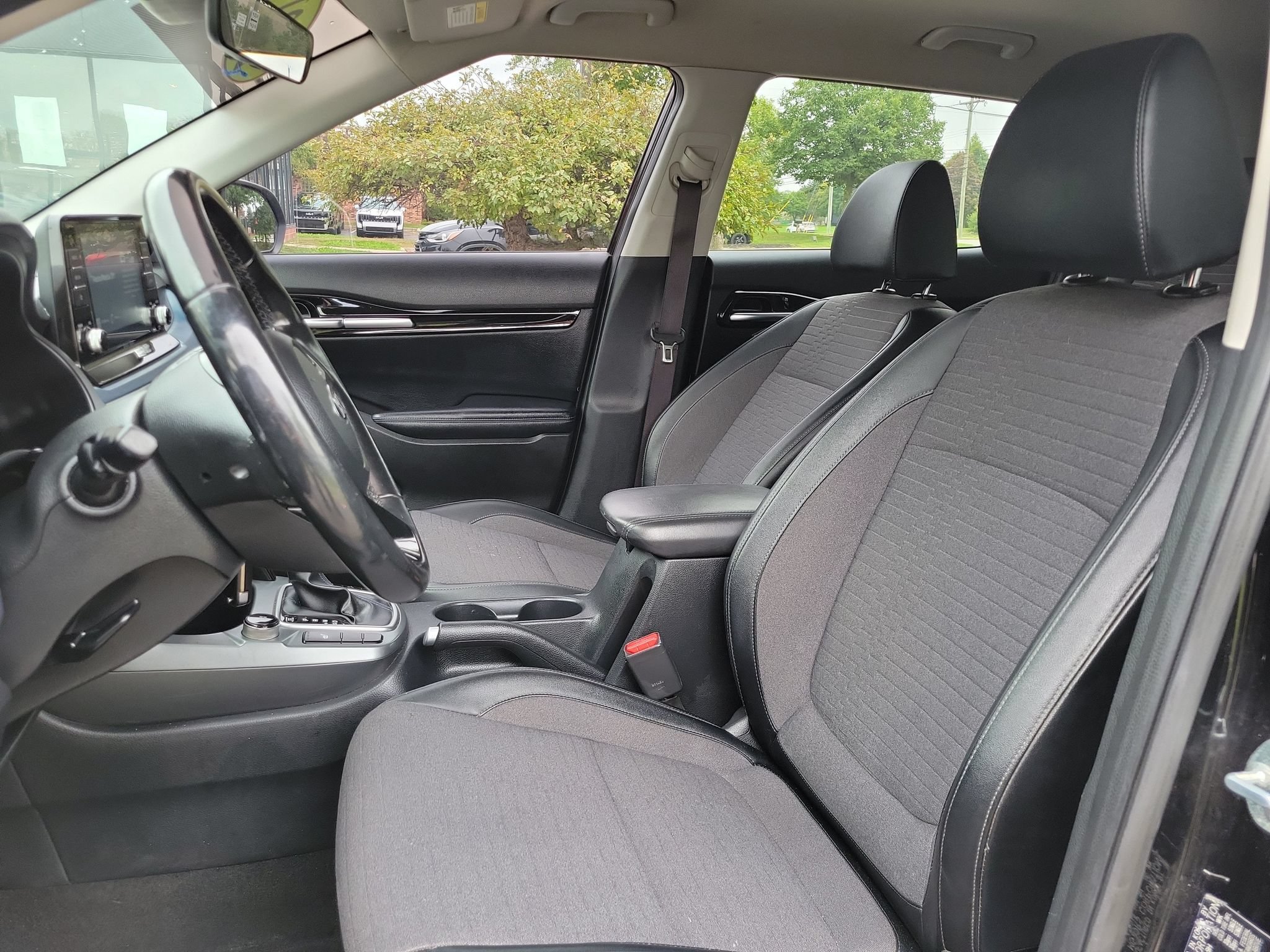 Used 2021 Kia Seltos S AWD/4WD image 5