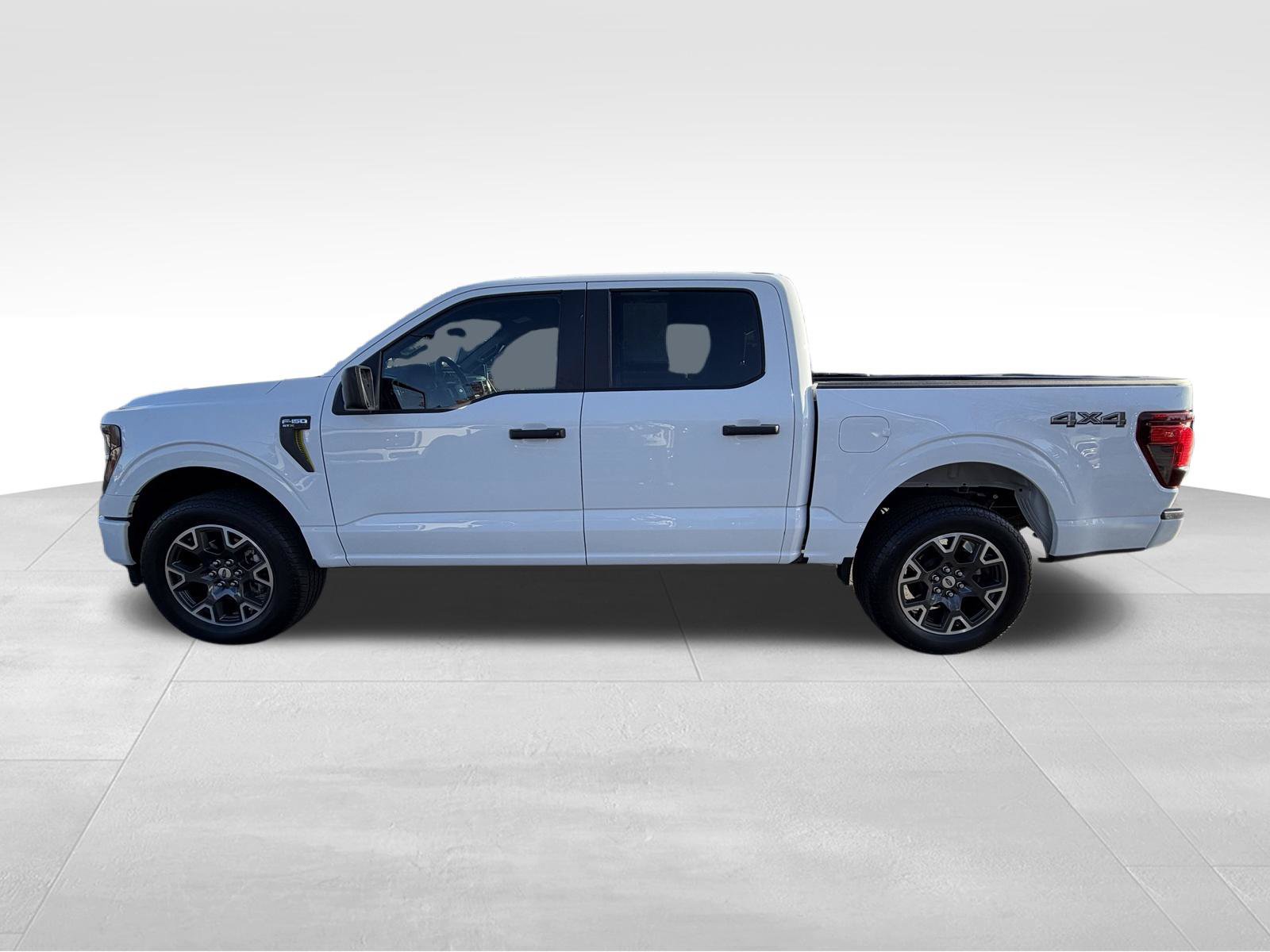 Used 2025 Ford F150 STX w/ Equipment Group 200A AWD/4WD image 9