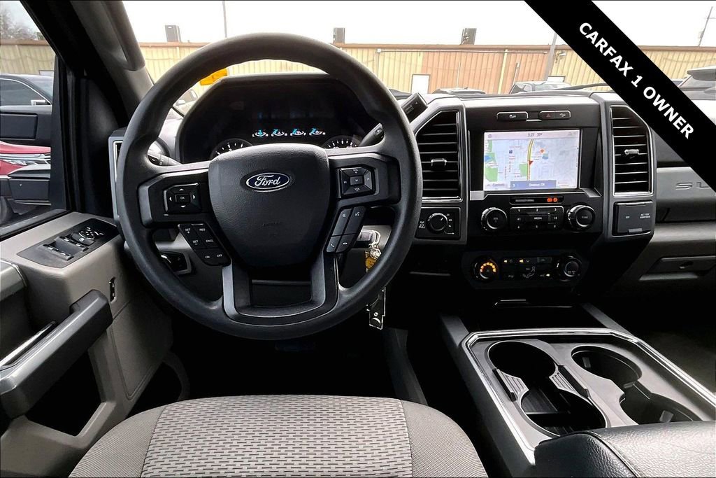 Used 2022 Ford F250 XLT w/ Black Appearance Package image 9